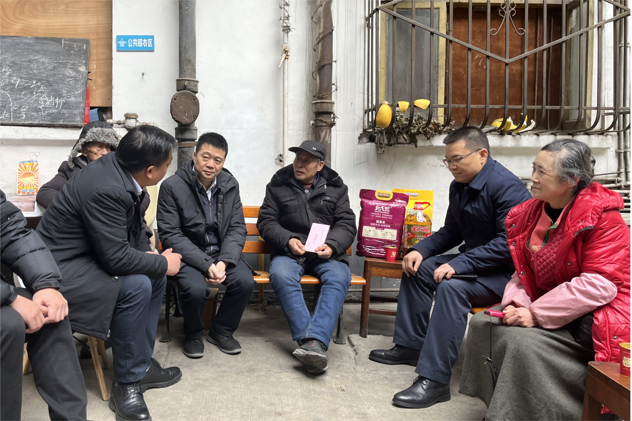 省尊龙集团党委书记、董事长游勇开展慰问活动督导调研工作